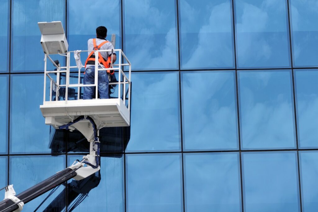 Professional window cleaning services for South Denver Metro homes and businesses